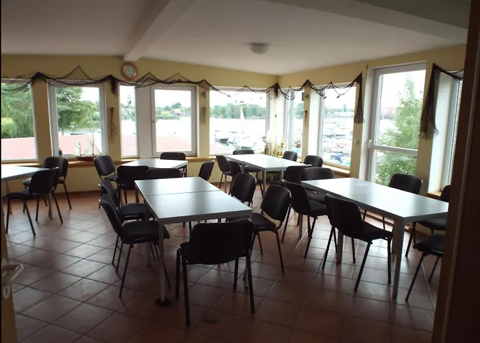 Homestay Veranstaltungsraum Des Schweriner Marineclub Smc Schwerin (Mecklenburg-Vorpommern)